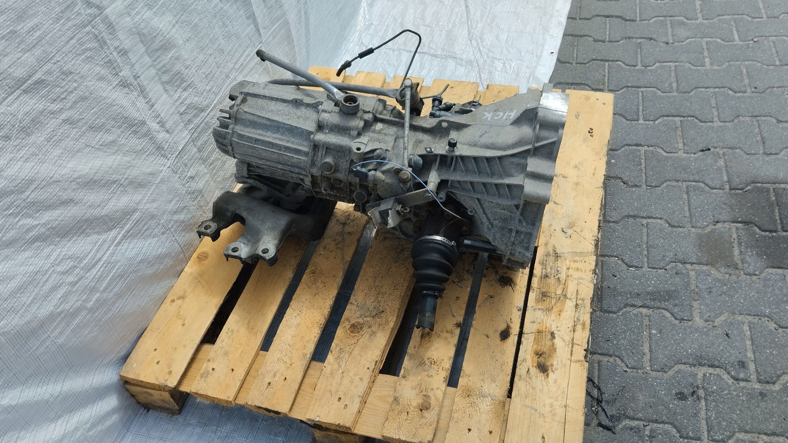 Skrzynia BIEGÓW Audi A4 B7 A6 C6 2.0 Tdi Hck