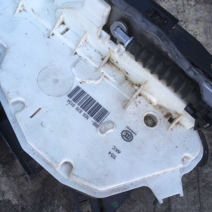 amortyzatory sprężyny tył lewe prawe zamek  octavia III kombi