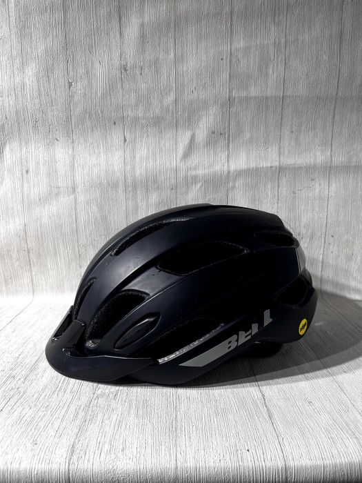 Powystawowy Kask Rowerowy Bell Trace Led Mips r. U (50-57cm)