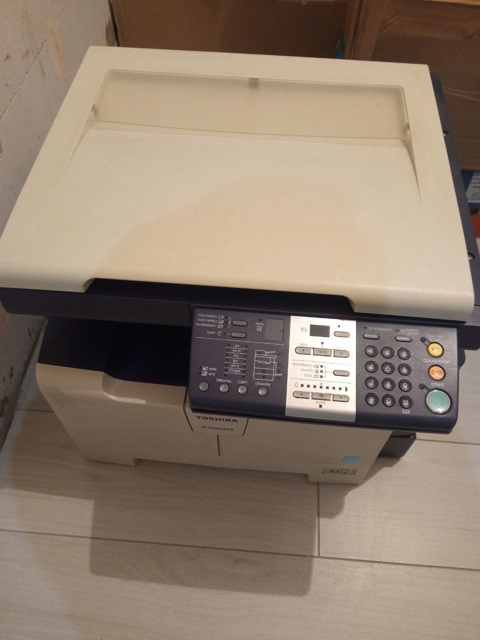 Продам мфу TOSHIBA e-studio 223