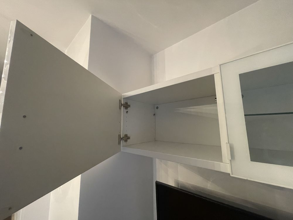 Komplet szafek pod i nad TV Ikea Besta