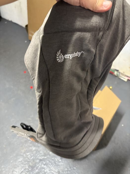 Marsupio em excelenete estado