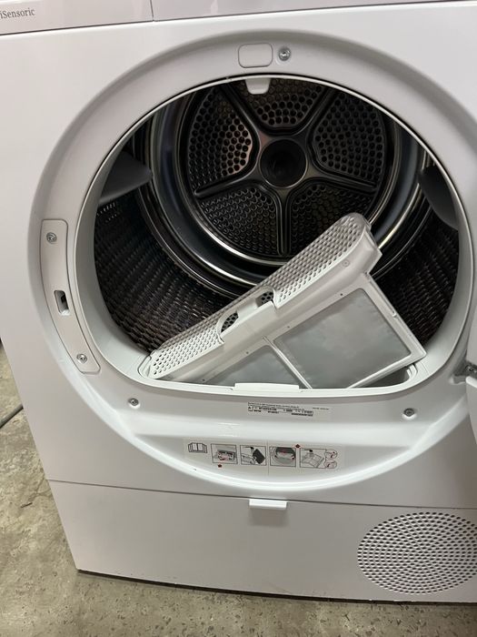 Сушка компресорна для білизни