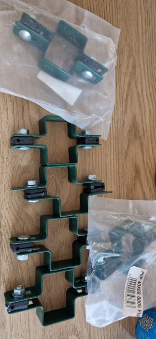 Zamienię łączniki do słupków paneli ogrodzeniowych