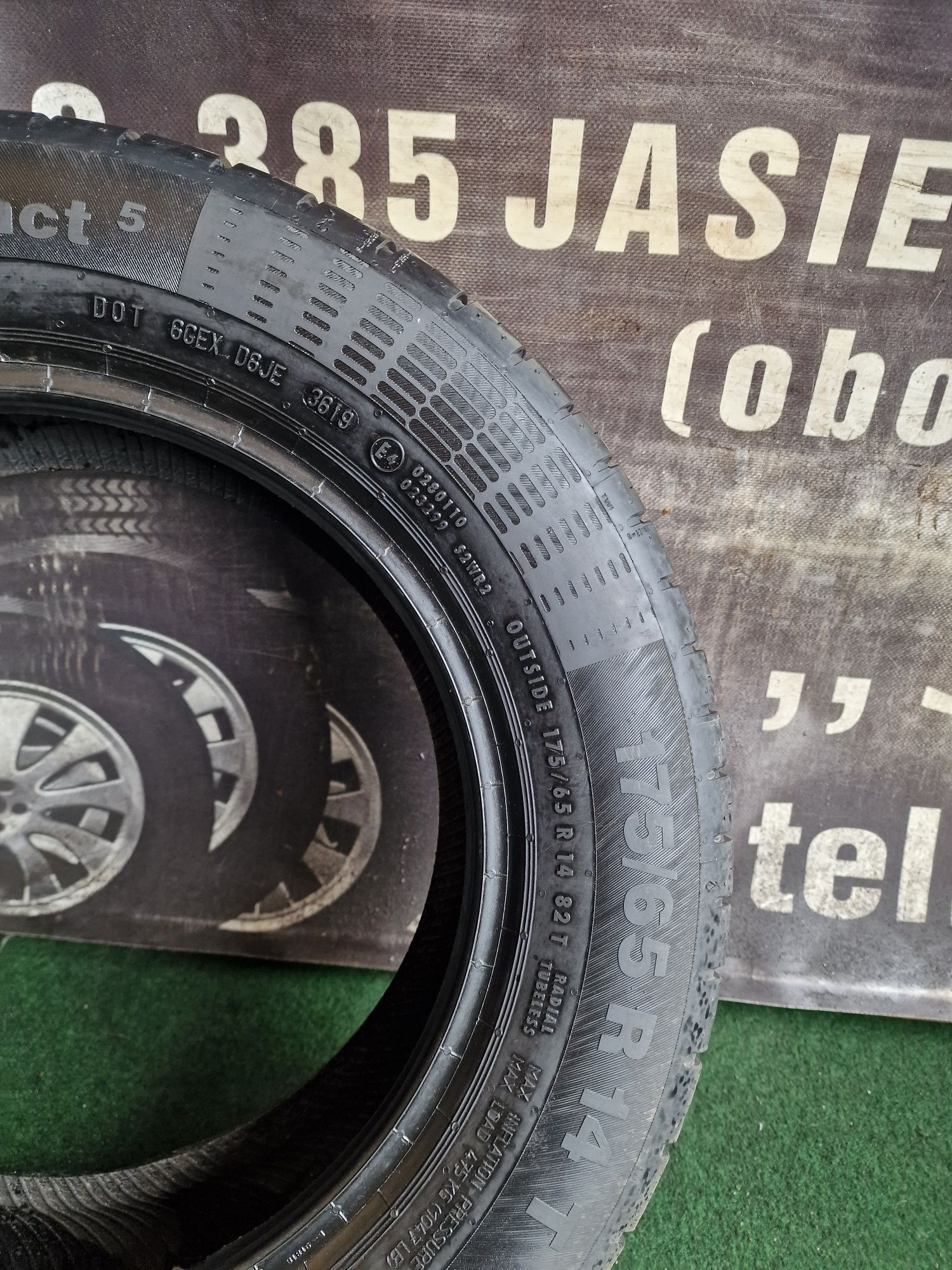 Opony letnie 175/65/14 Continental Komplet  7.5mm