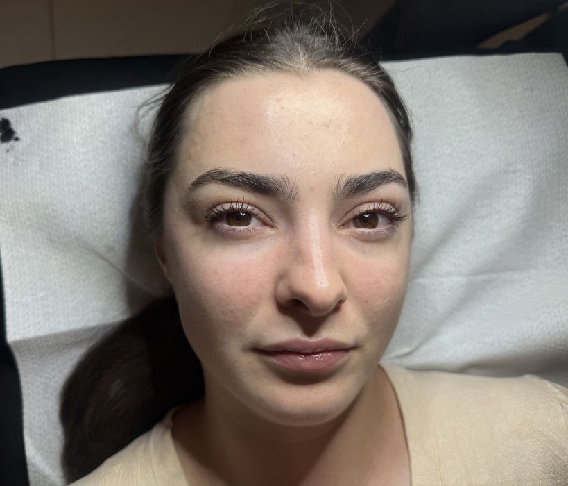 Stylizacja paznokci, laminacja brwi oraz rzęs