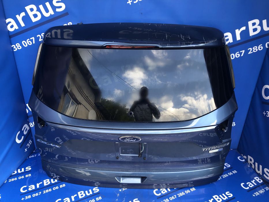 Багажник Форд Ескейп Кришка багажника двері Ford Escape Titanium Шрот