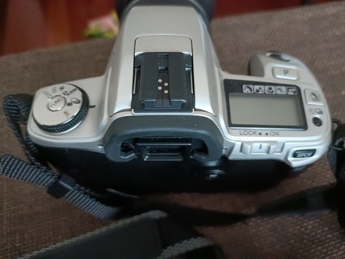 Máquina fotográfica Minolta 505si super - analogica