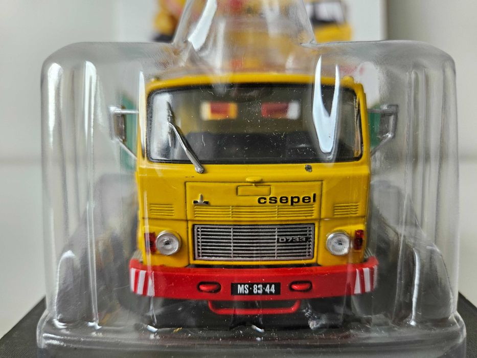 Model Csepel D 733.02 Ciężarówki PRL DeAgostini skala 1:43 z wadą
