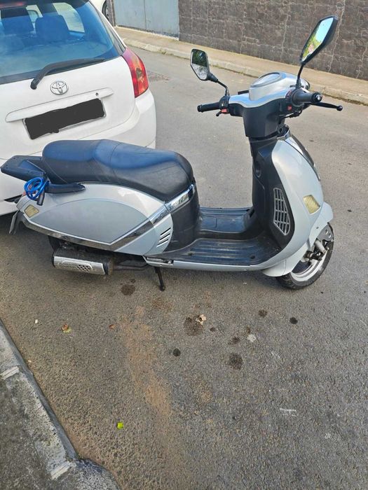 Scooter ZNEN 125
