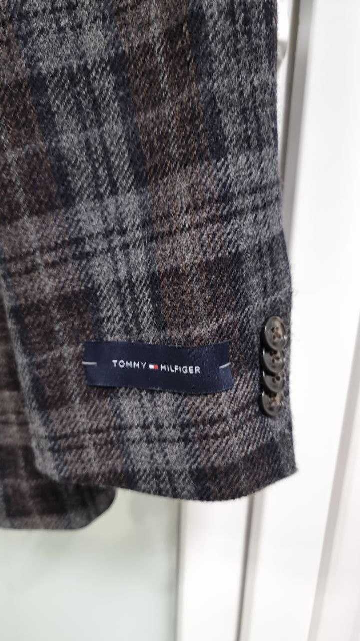 Пиджак TOMMY HILFIGER размер 44 L. Новый