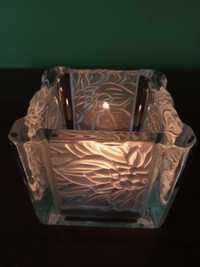 świecznik szklany, kryształowy