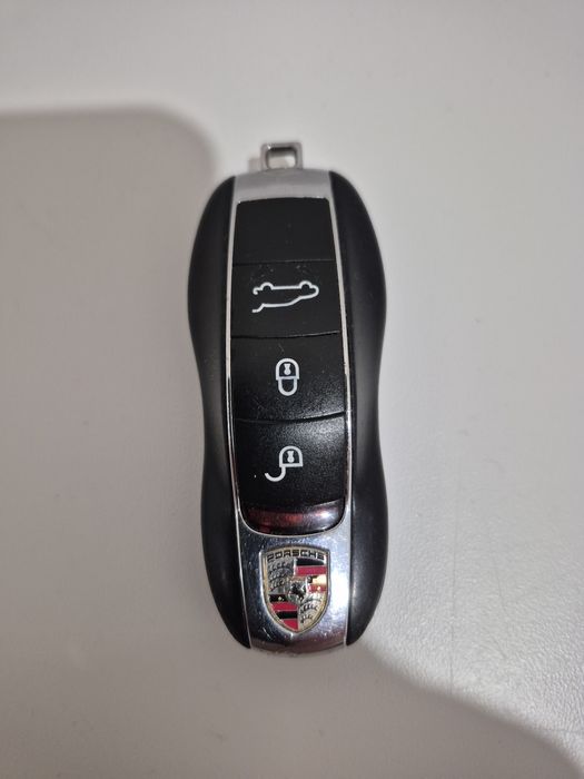 Ключ порше макан