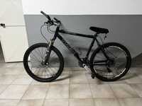 Bicicleta Trek 6700 com muitos upgrades