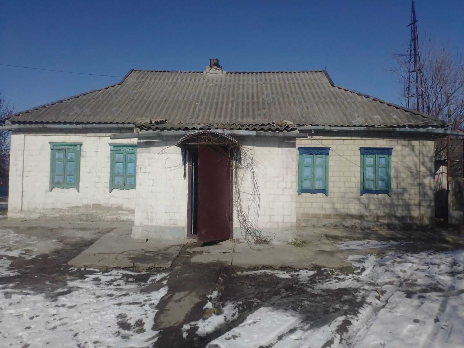 Продаж дома у реки