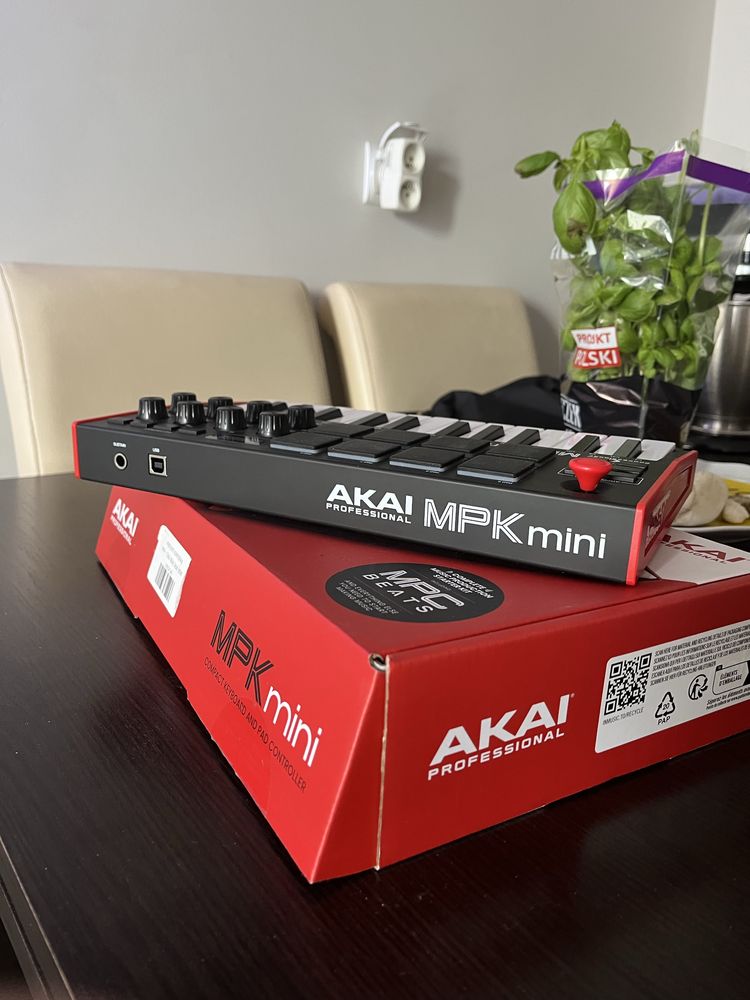 AKAI mpk mini mk3