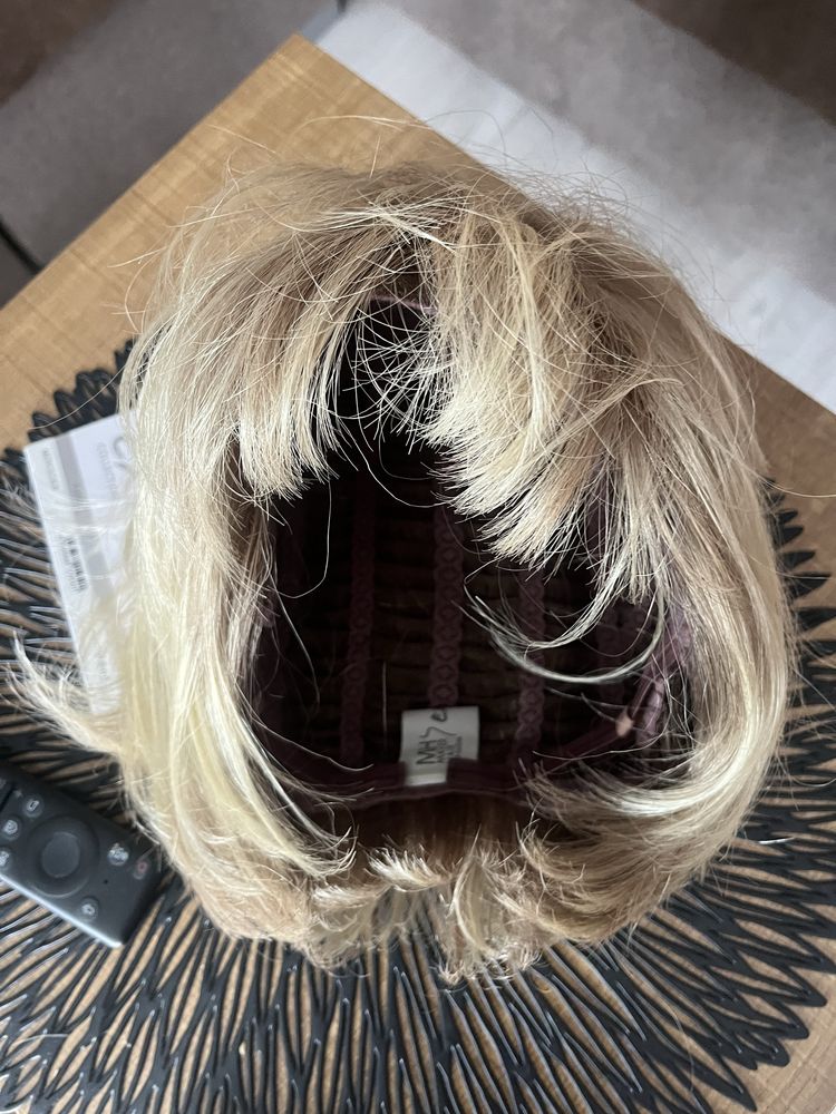Peruka bob, Mayer Hair