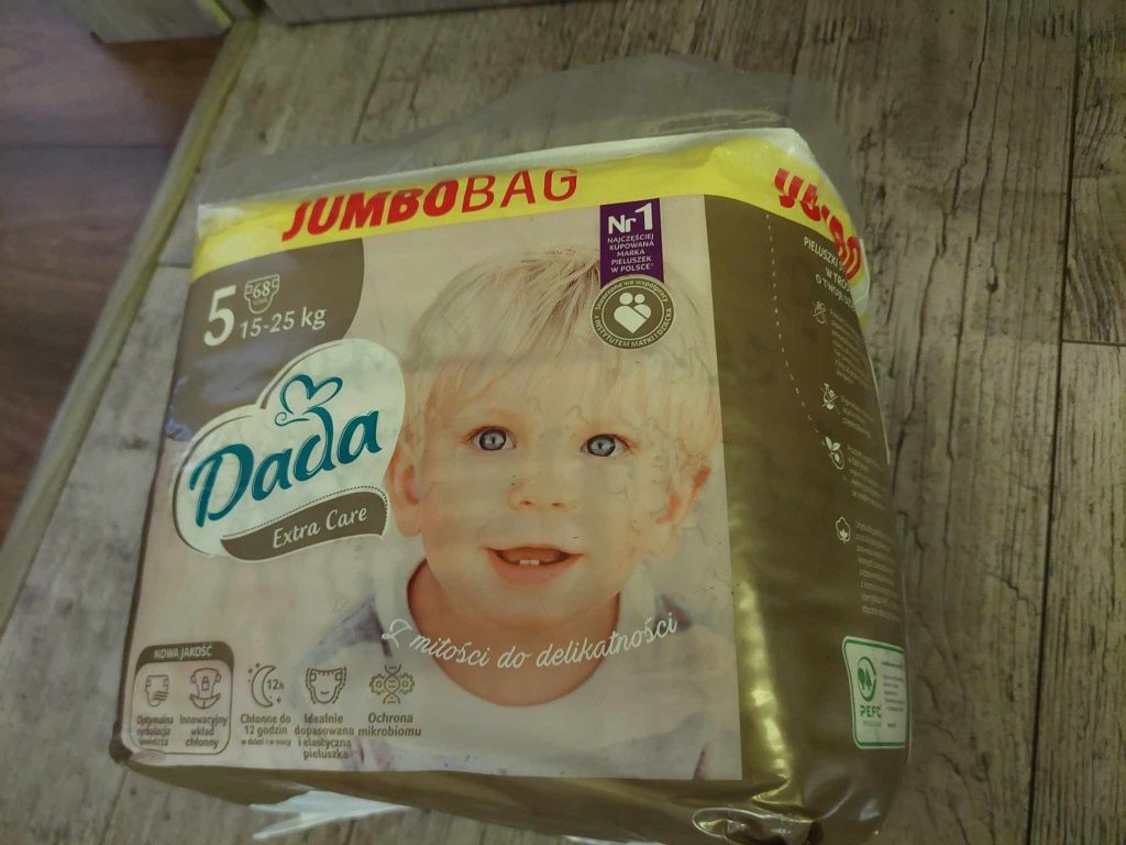 4 opakowania pieluchy pampersy dada extra care jumbo bag 5 68szt nowe