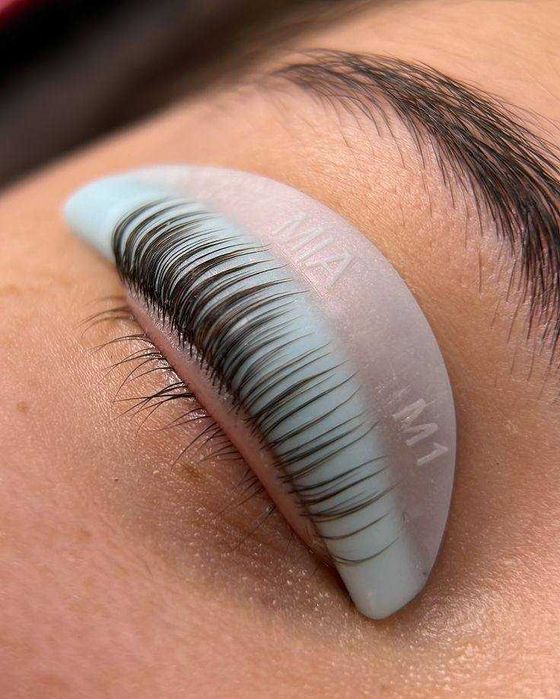 Laminacje i Farbowanie - rzęs/brwi , regulacja