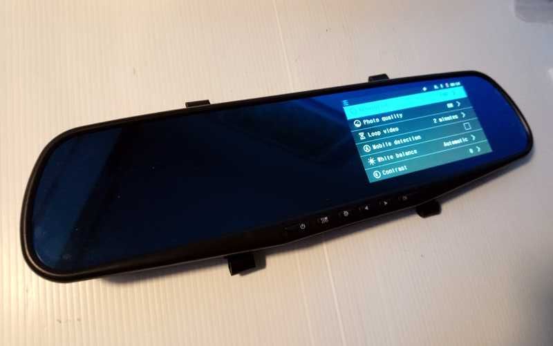 Retrovisor câmara LCD + câmara marcha atrás auto