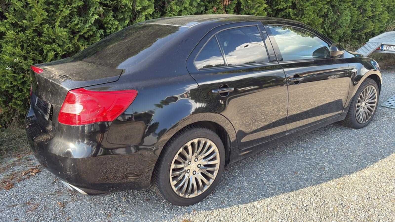 Suzuki kizashi lampy zderzak maska silnik