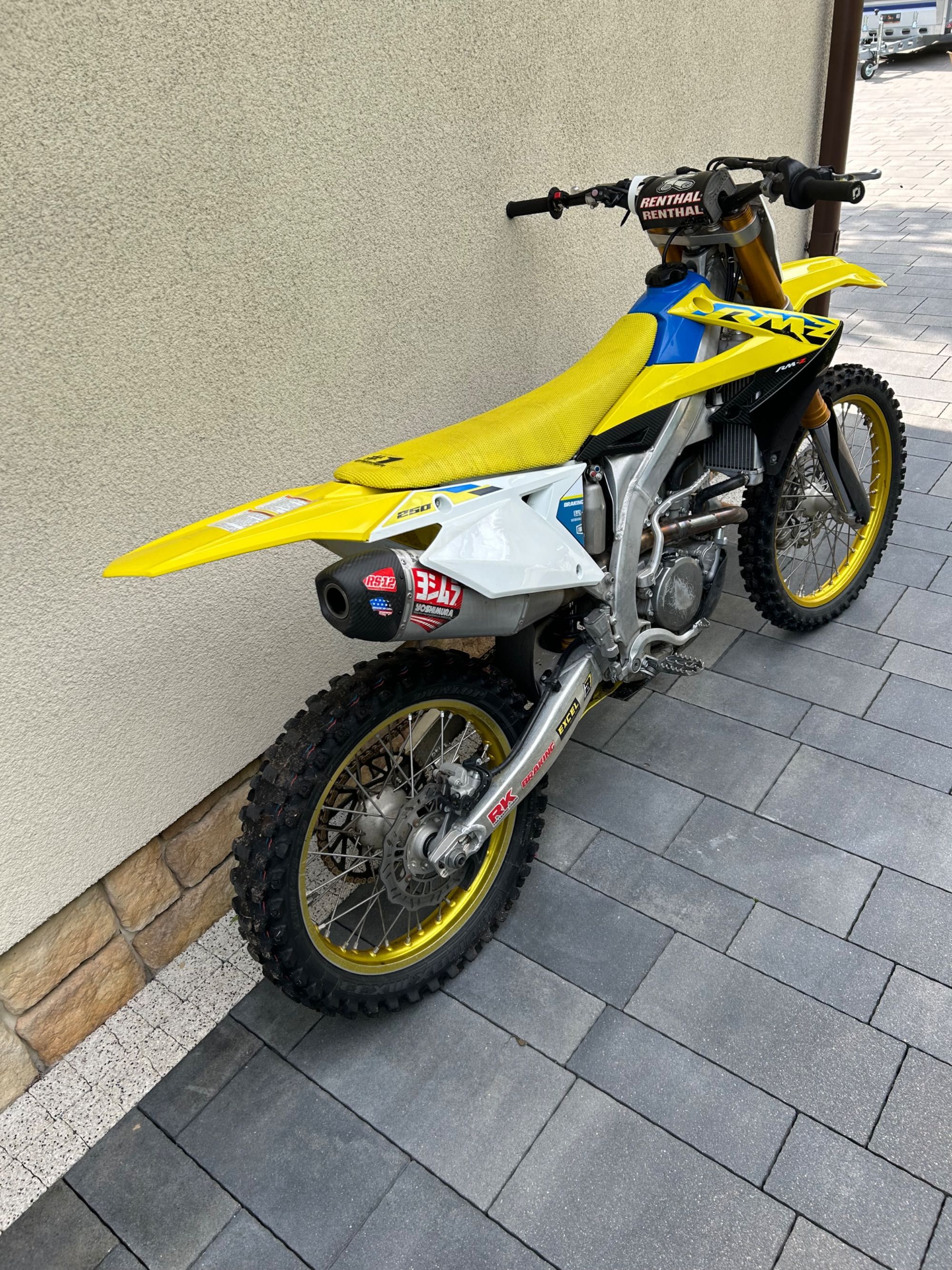 Suzuki rmz250 z 2023