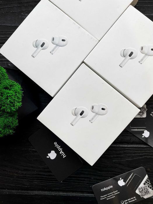 NEW Apple AirPods Pro 2 220$