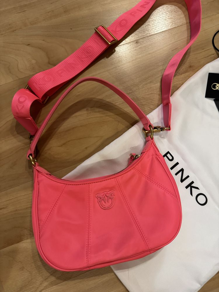 Pinko неоновая яркая розовая сумочка оригинал