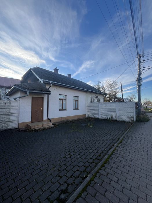 Продається нежитлове приміщення в Стрий