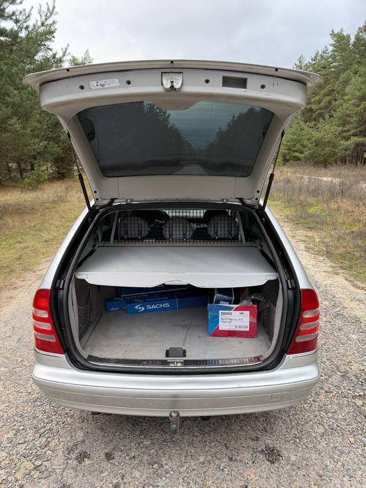 Продам Mercedes C180