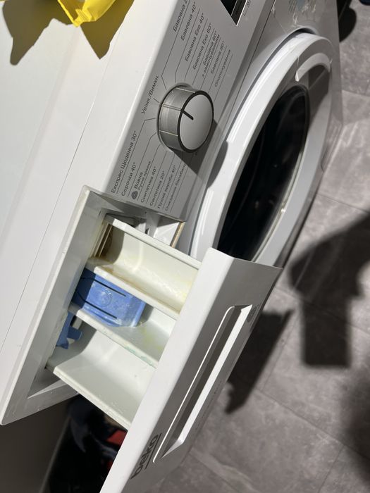 Продам пральну машину