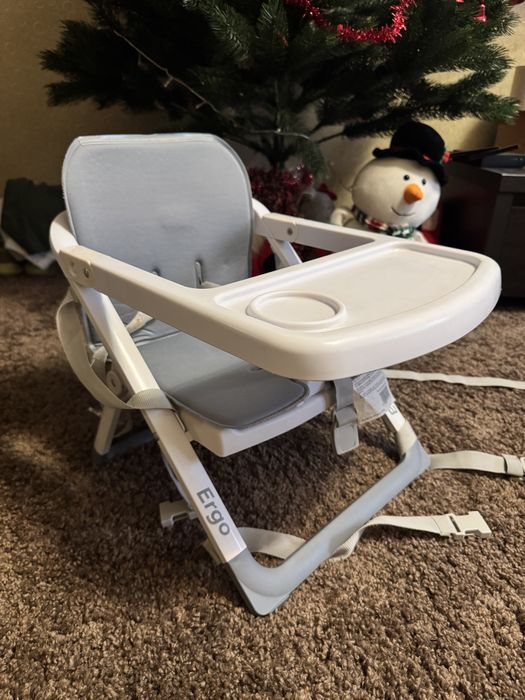 Бустерний стільчик для годування carrelo ergo