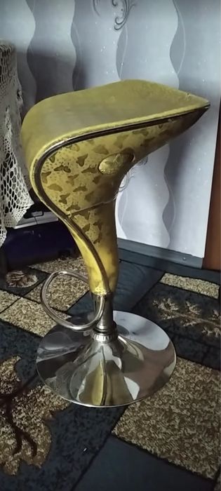 Барный стул