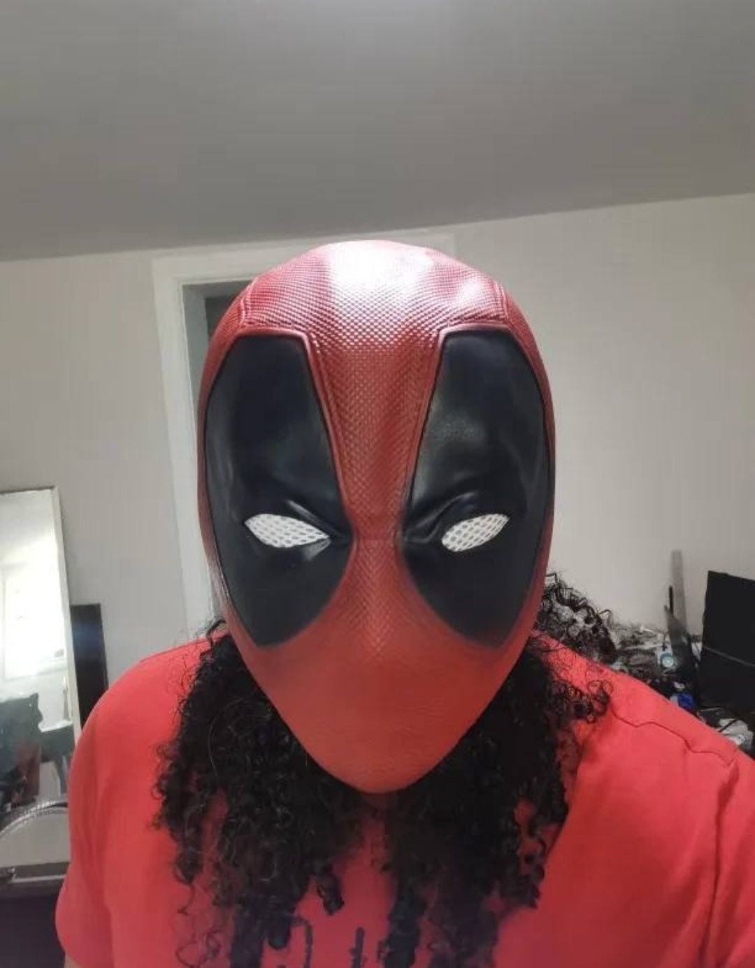 Deadpool mascara látex