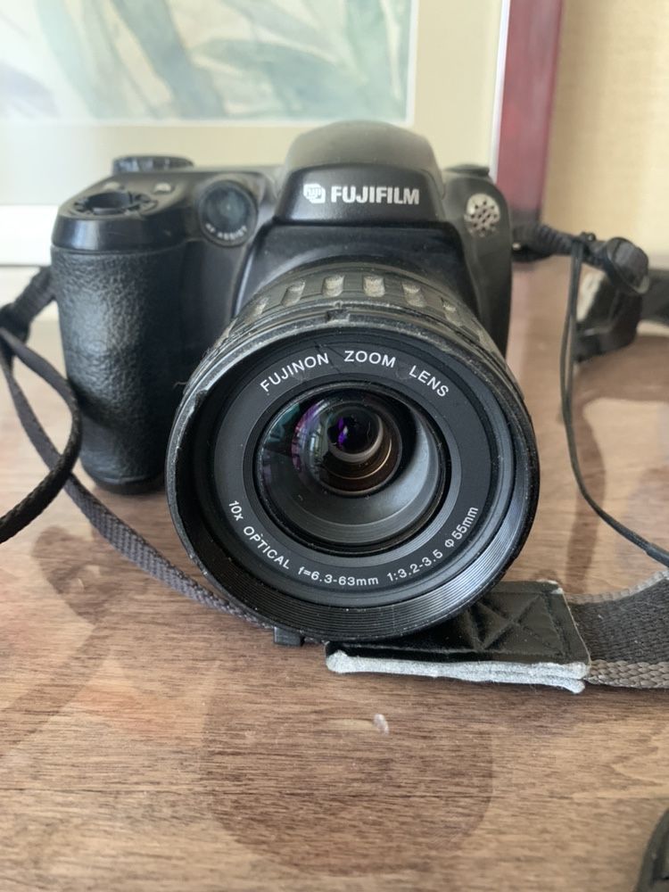 Фотоапарат Fujifilm FinePix S5600
