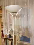 Lampa stojąca, z podwójnym światłem