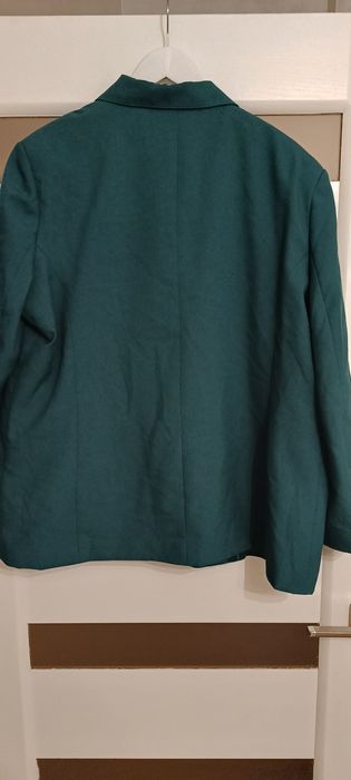 Жіночий костюмчик