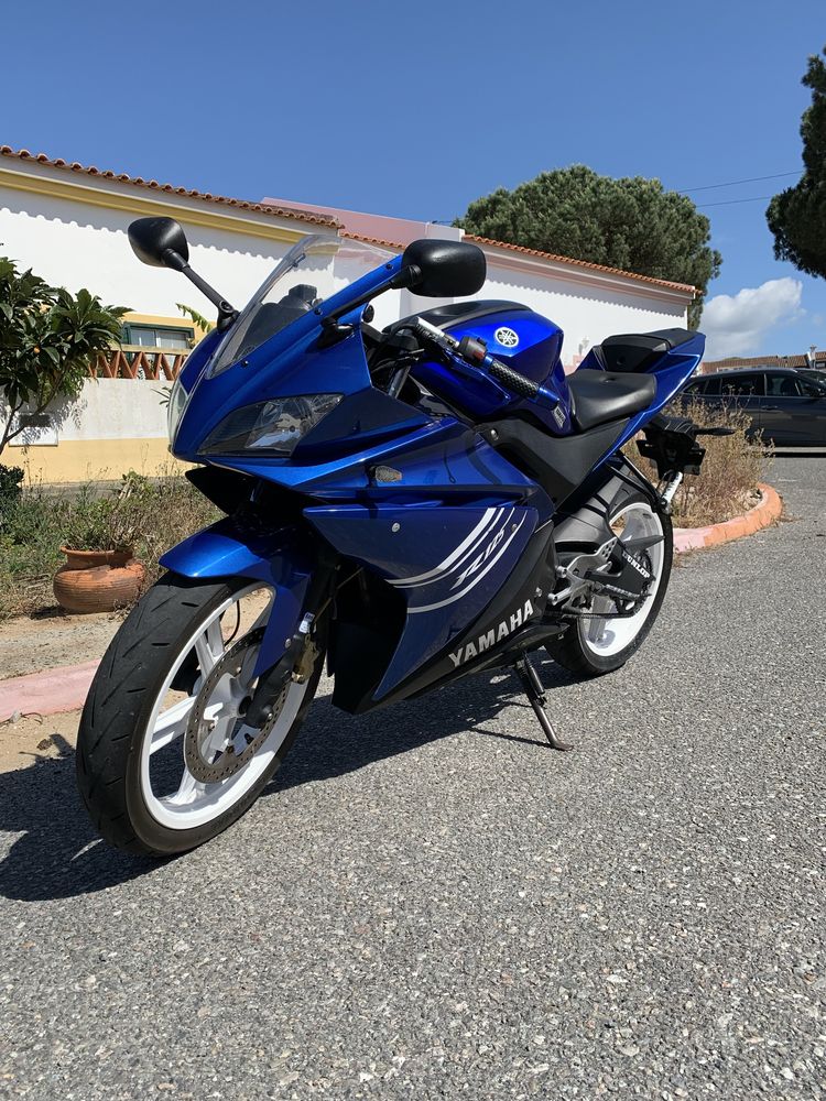 Yamaha YZF R125