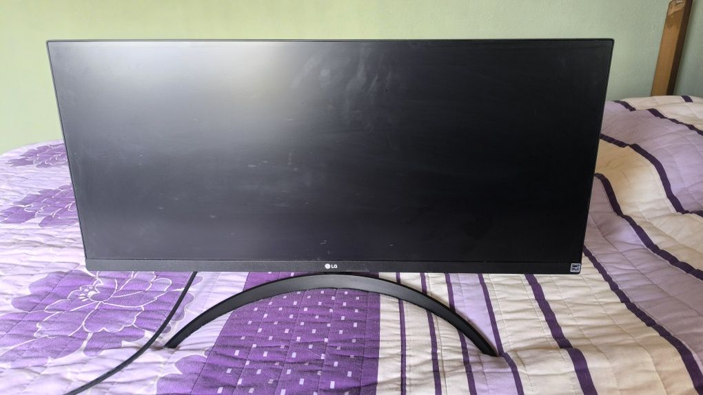 Monitor LG Ultrawide