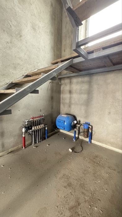 Продаж 2 поверхового будинку. Без комісії для покупця.