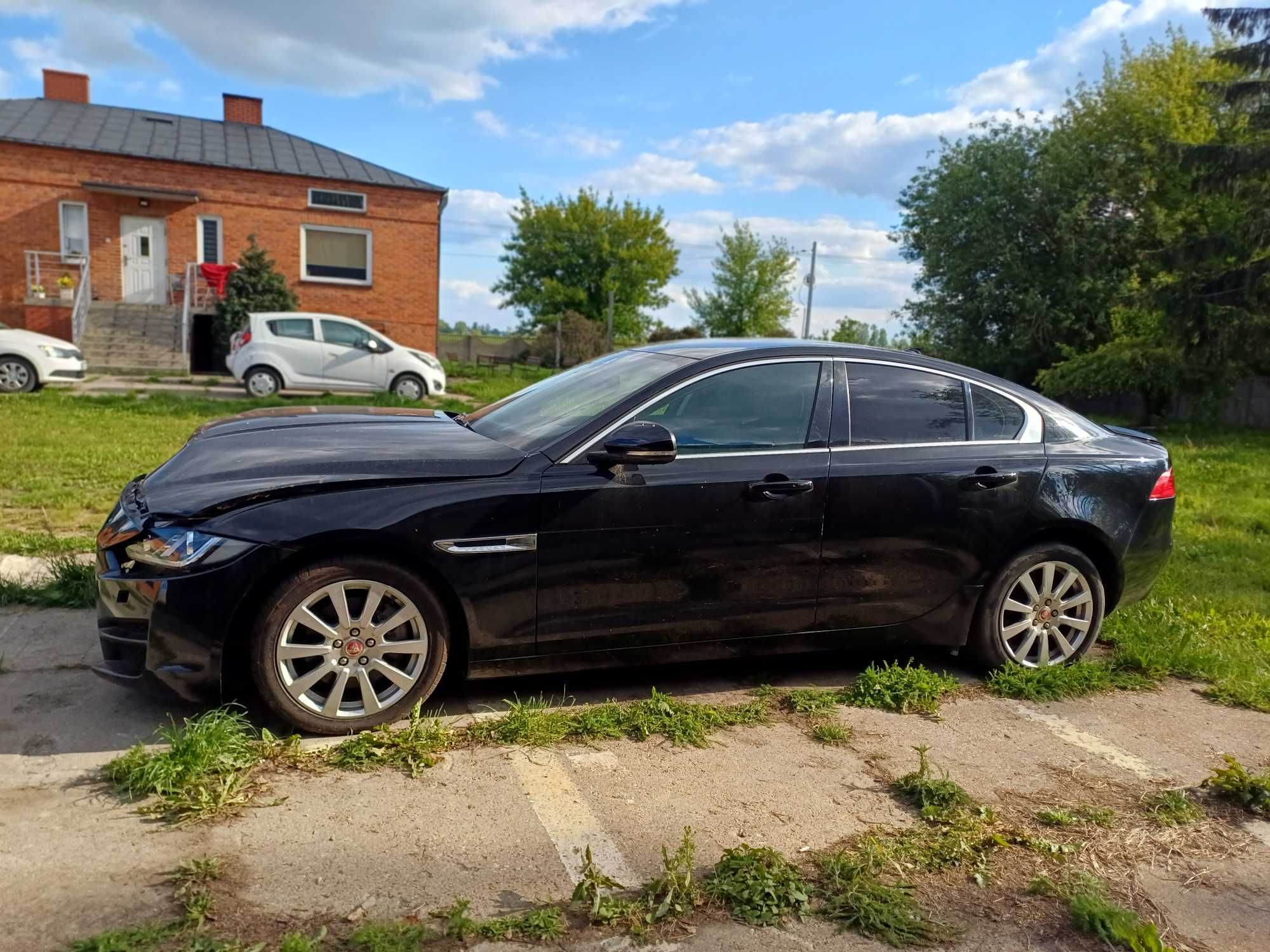 Jaguar XE portfolio 2.0 diesel 2016r, 67tys.km.