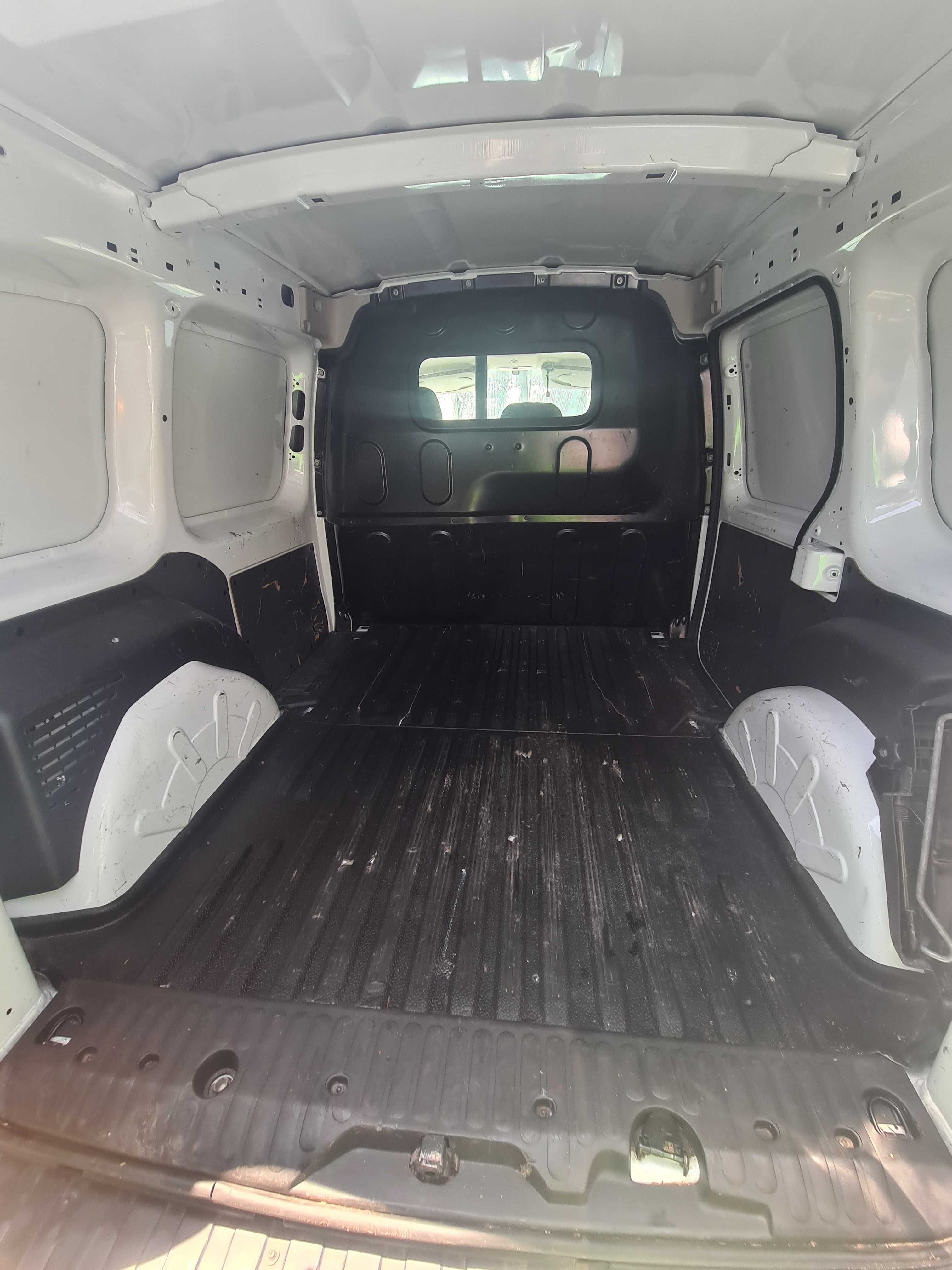 Renault Kangoo 1.5 dCi 2016 com IVA dedutível - 3 lugares