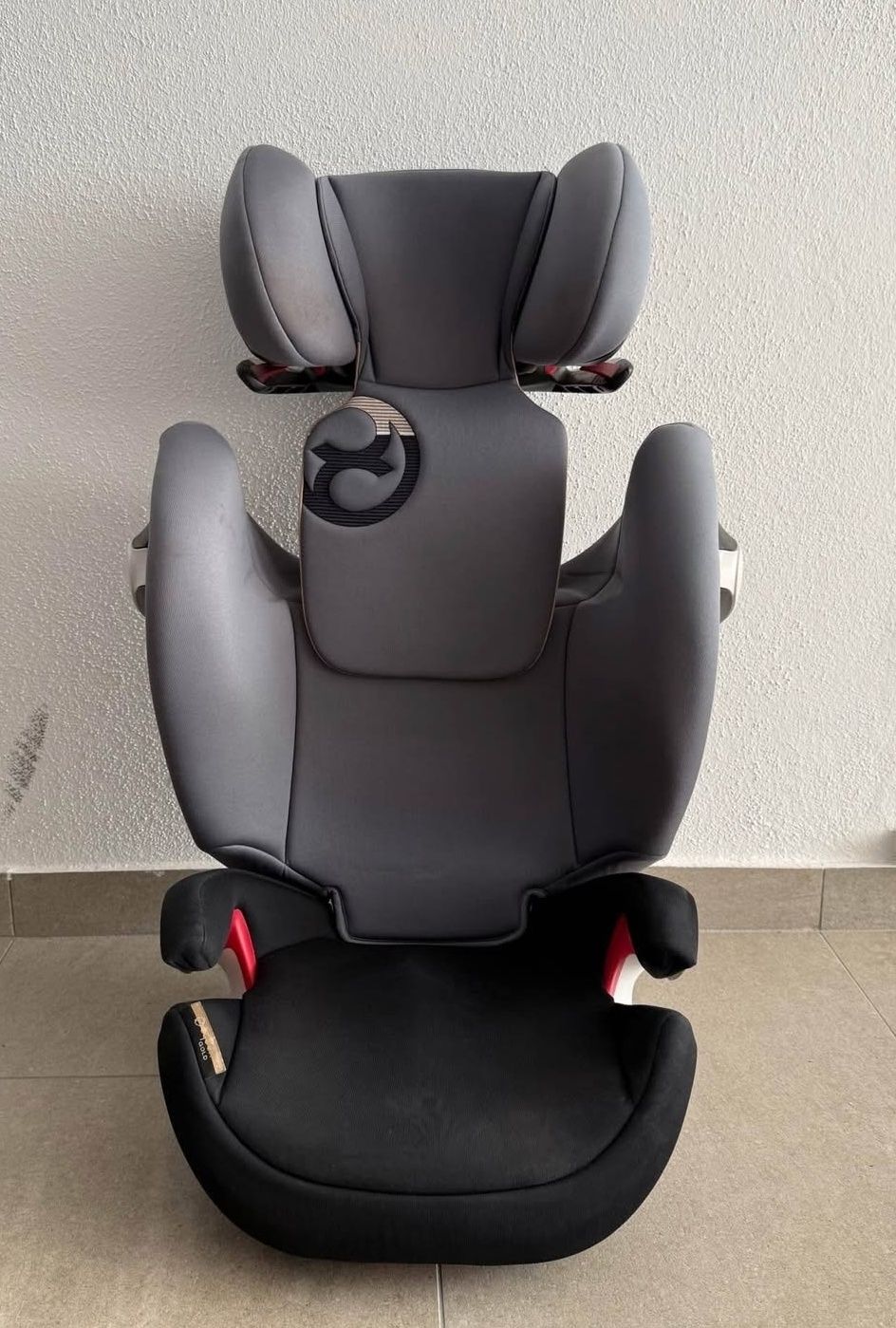 Cadeira auto CYBEX solution M-FIX