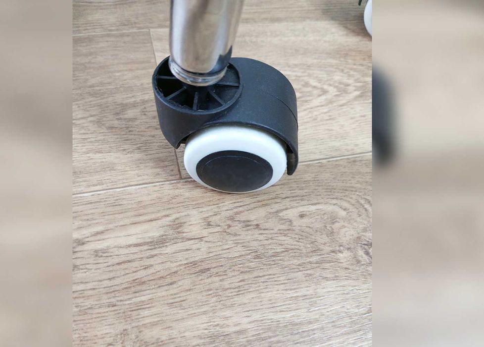 Стілець для майстра Salon-07 крісло кругле на колесах / Стул мастера