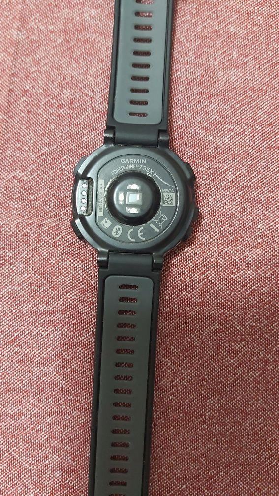 Garmin Forerunner 735XT