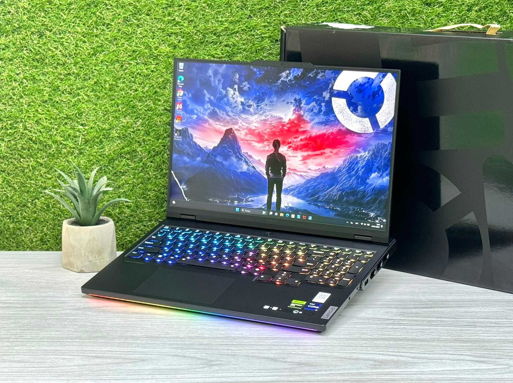 Потужний ігровий Lenovo Legion Pro 7 / Intel i9-14900HX / RTX4080