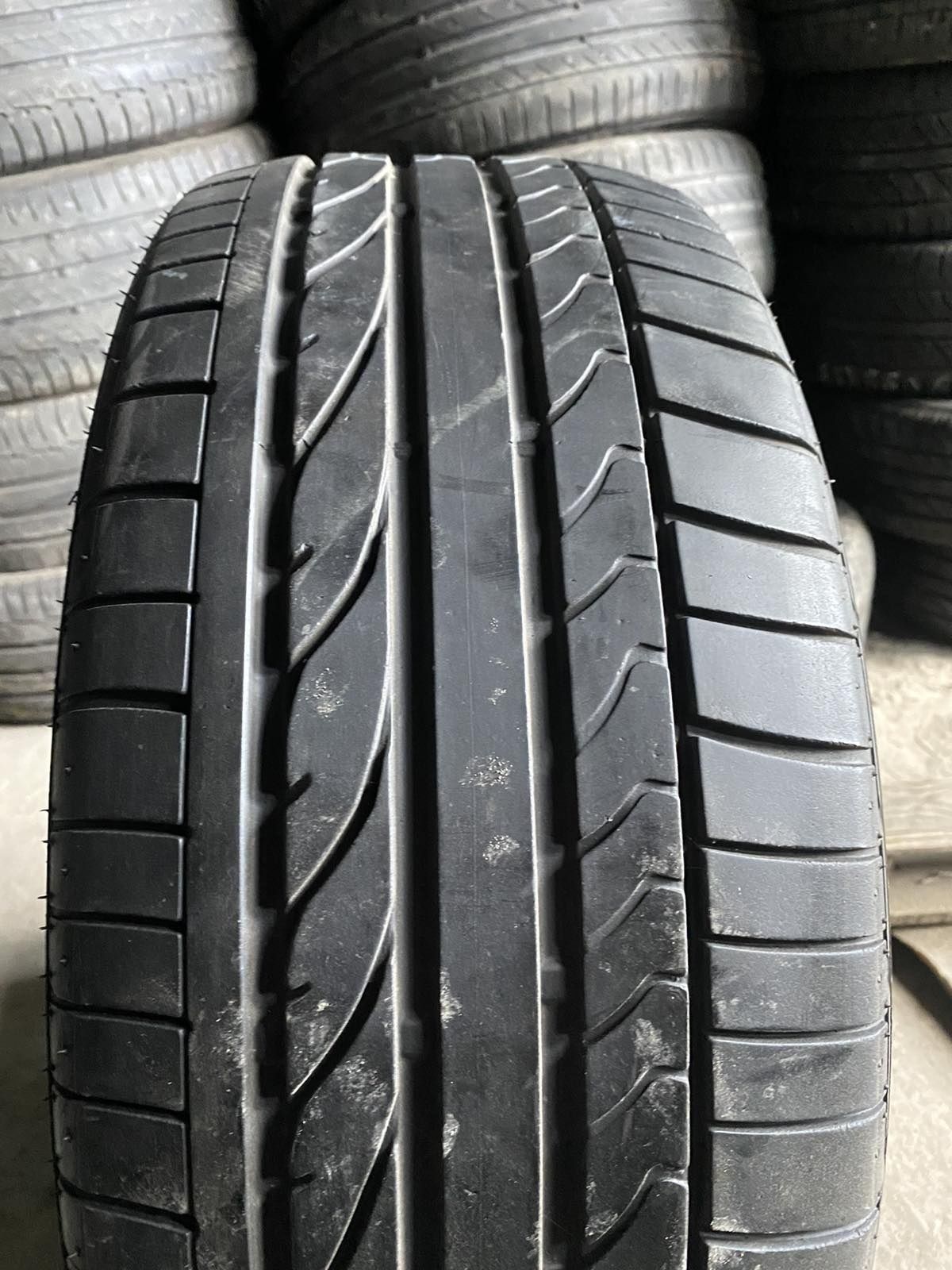 235.45.18 Bridgestone 1шт лето БУ склад шины резина из Европы 45 R18