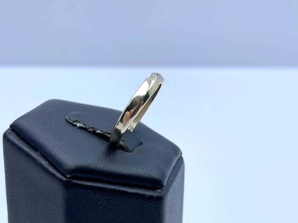 Złoty Pierścionek Cyrkonia P585 14K R15 1,54G