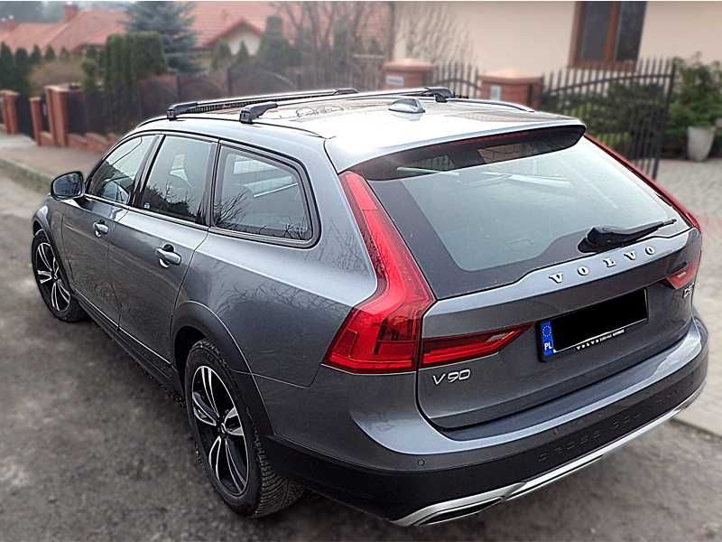 Bagaznik VOLVO V90 2017 + Na relingi