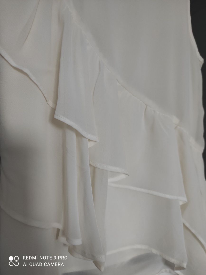 Bluzka elegancka H&M śmietankowa 140 z wiskozy, falbanki